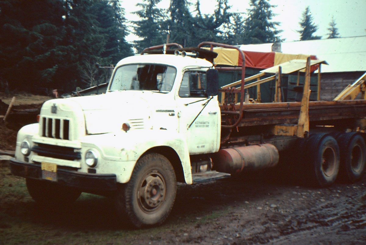 International Harvester R-190